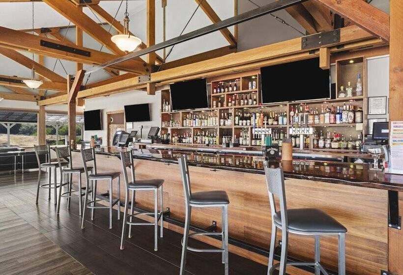 Columbia River Hotel, Ascend Hotel Collection