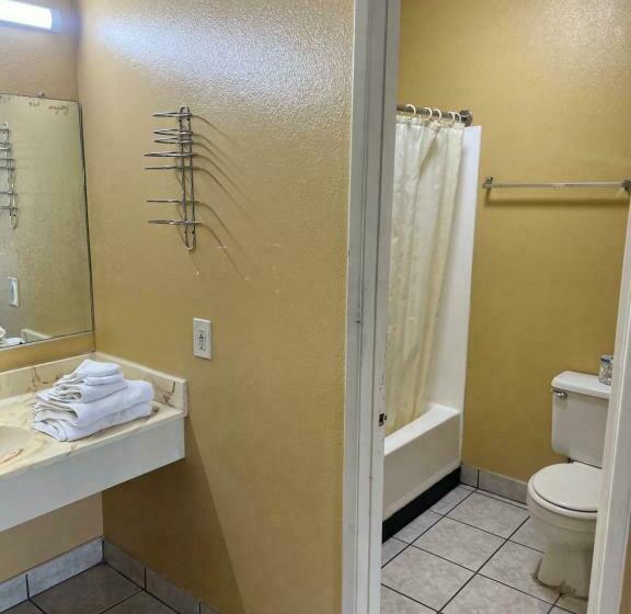 Отель Sunpark Inn & Suites