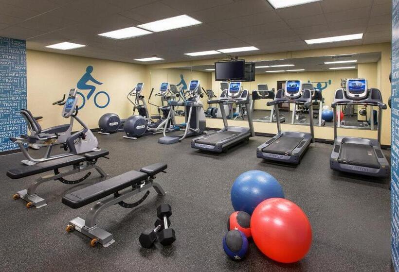 هتل The Lincoln Marriott Cornhusker