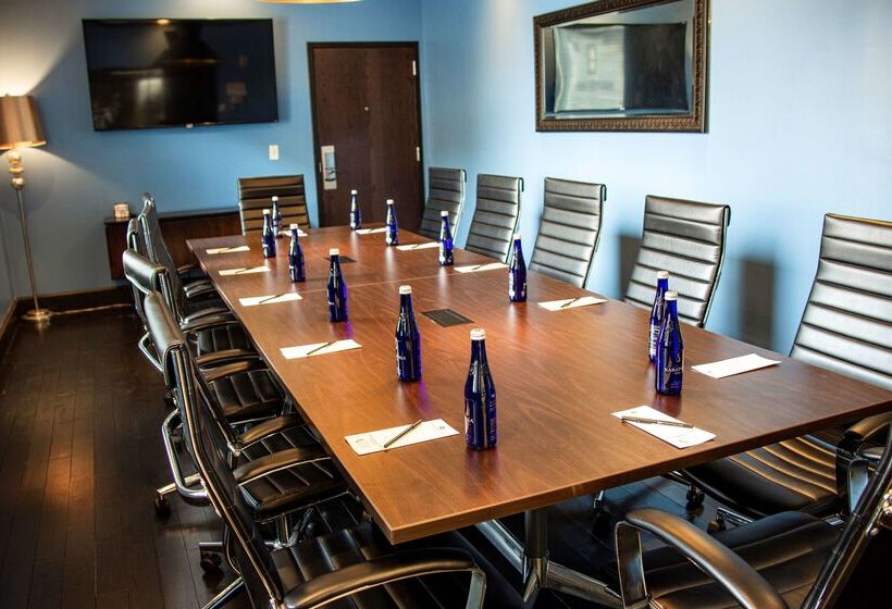 The Strathallan Rochester Hotel & Spa   Doubletree By Hilton