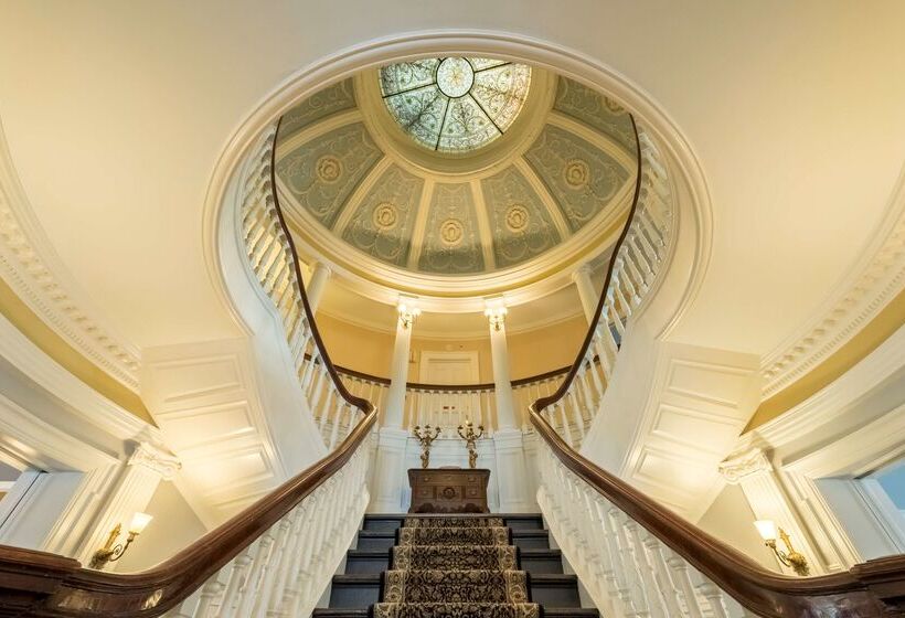 The Strathallan Rochester Hotel & Spa   Doubletree By Hilton