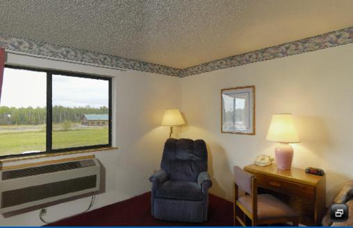 מוטל Americas Best Value Inn & Suites International Falls
