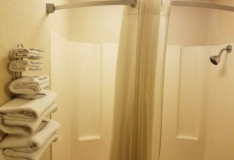 מוטל Americas Stay Inn Leavenworth