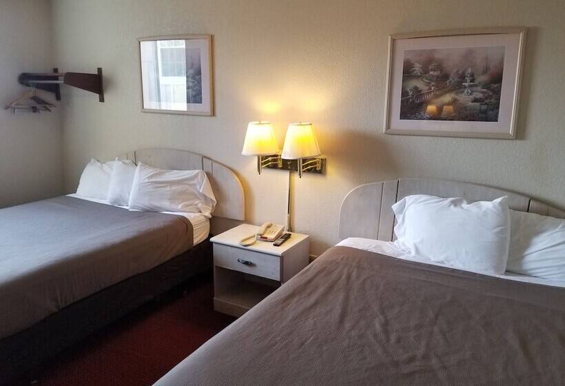 מוטל Americas Stay Inn Leavenworth