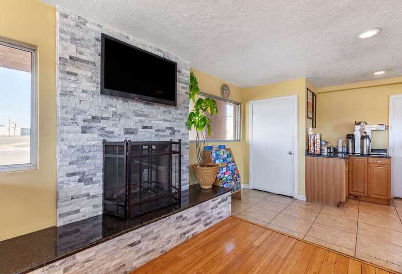 مُتل Econo Lodge Clovis