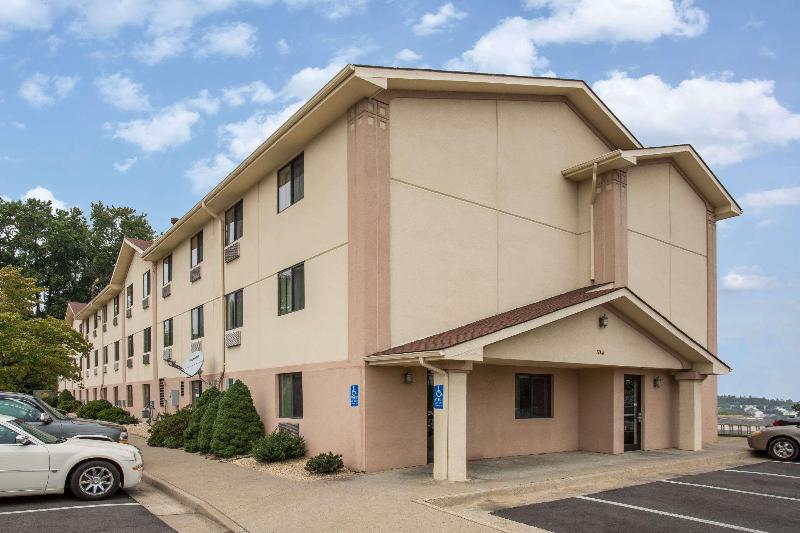 汽车旅馆  Super 8 By Wyndham Dumfries/quantico