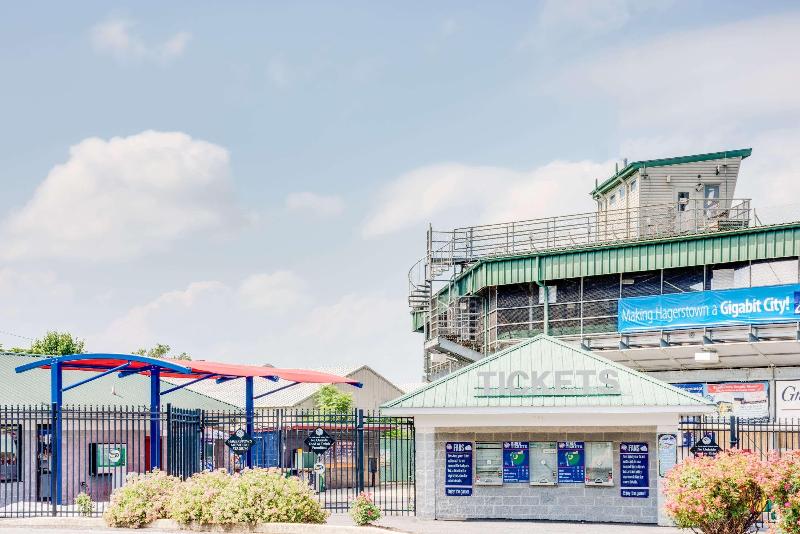 فندق على الطريق Super 8 By Wyndham Hagerstown I 70