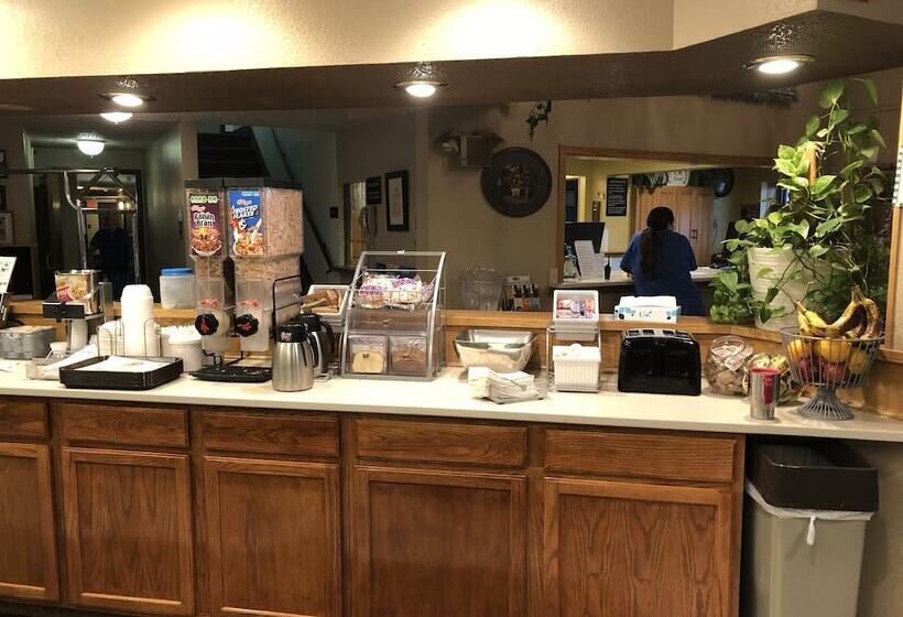 مُتل Super 8 By Wyndham North Platte