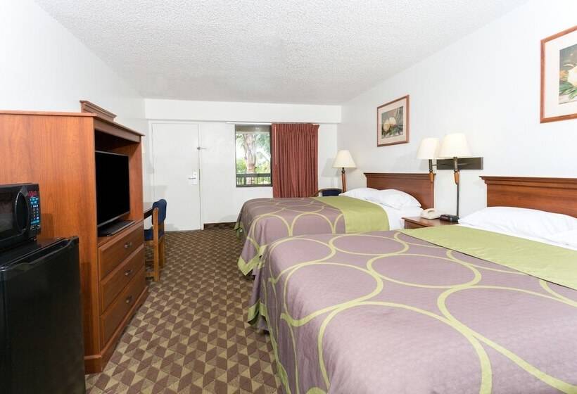 فندق على الطريق Super 8 By Wyndham Riviera Beach West Palm Beach