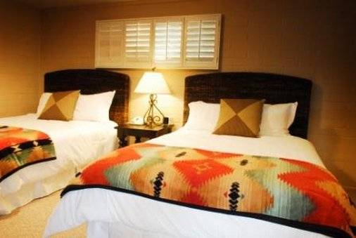 Smoke Tree Resort
