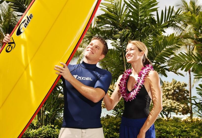 בית מלון כפרי Aston Waikiki Circle