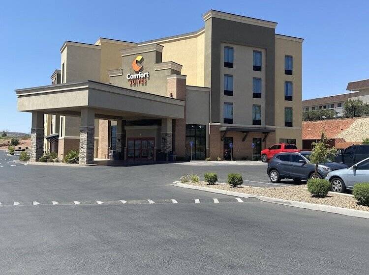 هتل Comfort Suites St George  University Area