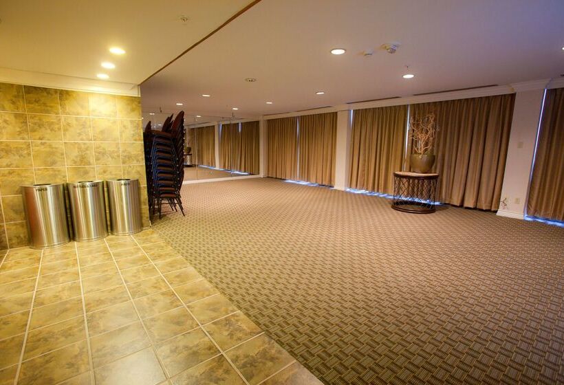 هتل Wyndham Midland Downtown
