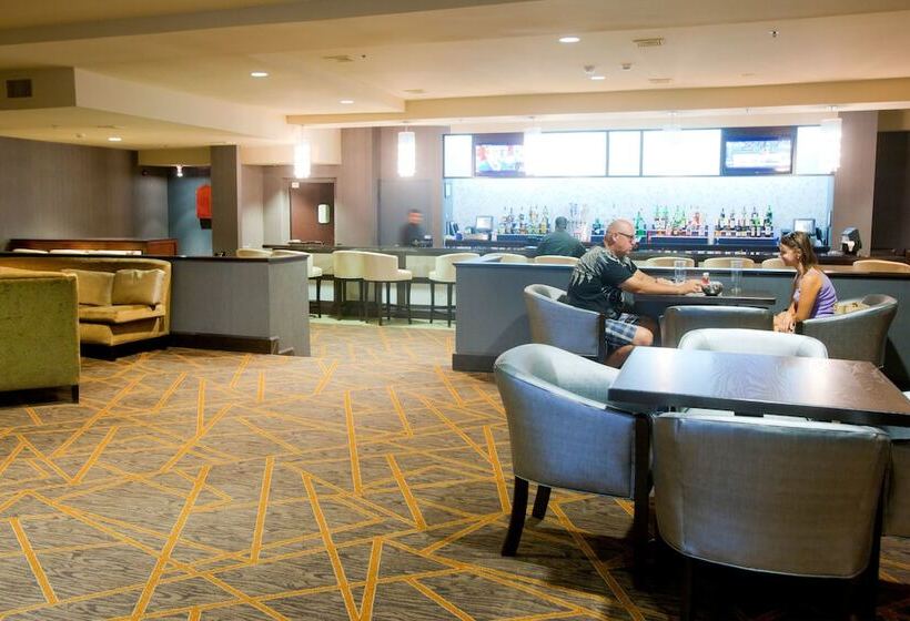 هتل Wyndham Midland Downtown