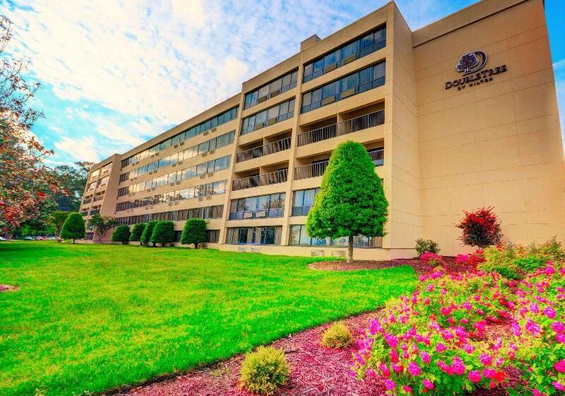 בית מלון כפרי Doubletree By Hilton Williamsburg