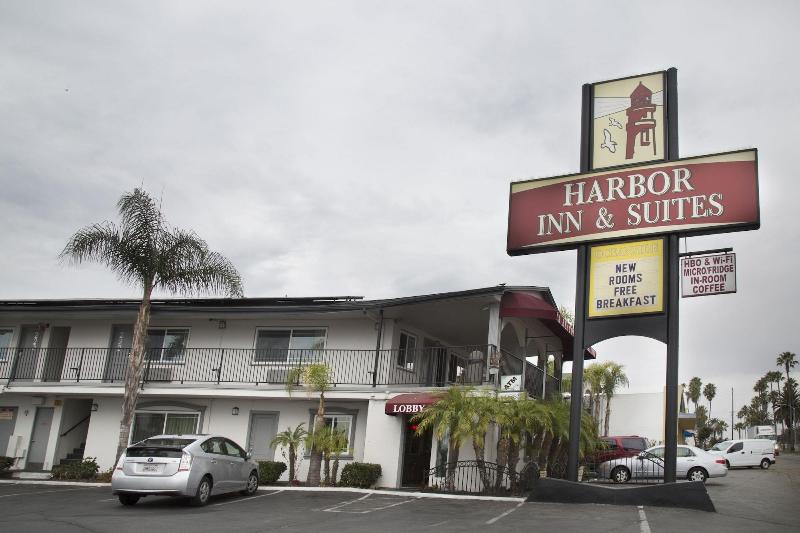 فندق Harbor Inn & Suites Oceanside