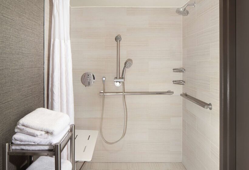 בית מלון כפרי Hilton Parsippany