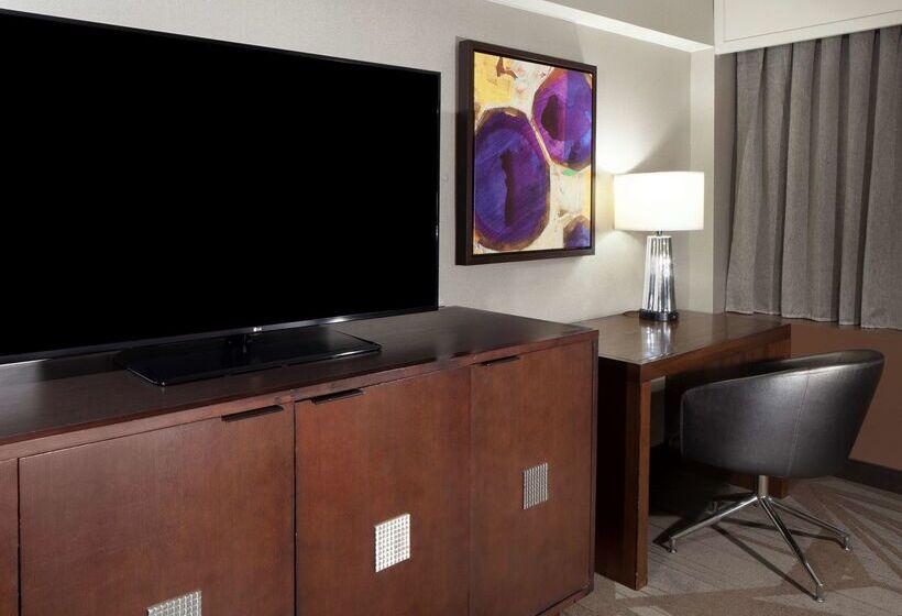 בית מלון כפרי Hilton Parsippany