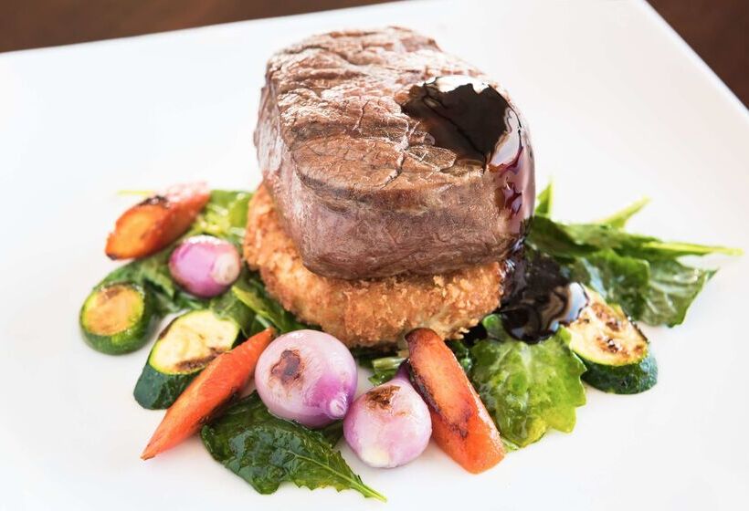 هتل Hilton San Diego Airport/harbor Island