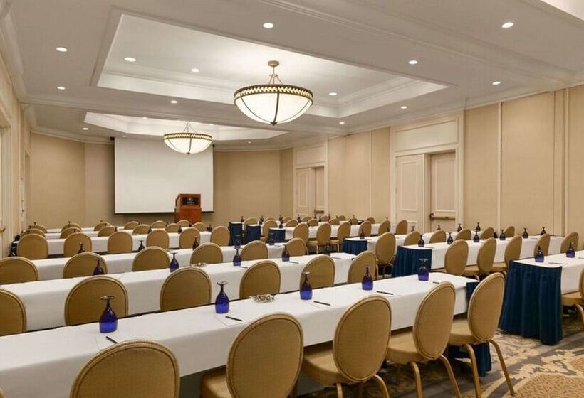 בית מלון כפרי Hilton Woodcliff Lake