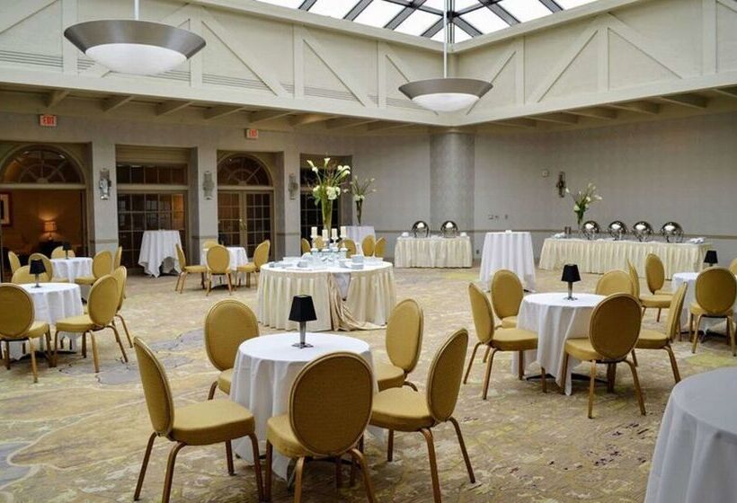 בית מלון כפרי Hilton Woodcliff Lake