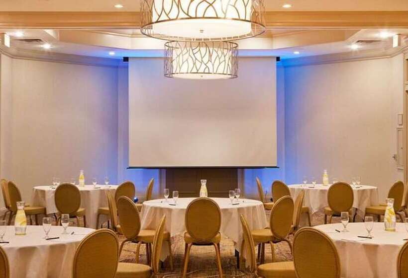 בית מלון כפרי Hilton Woodcliff Lake