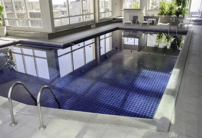 هتل Holiday Inn Montevideo, An Ihg