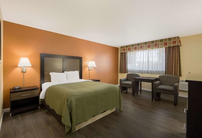 هتل Quality Inn & Suites Medford Airport