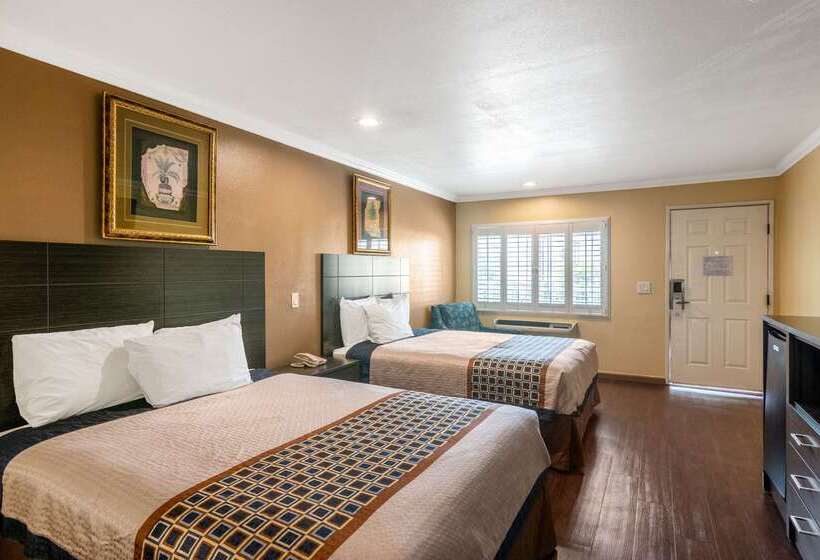 فندق Rodeway Inn Artesia Cerritos
