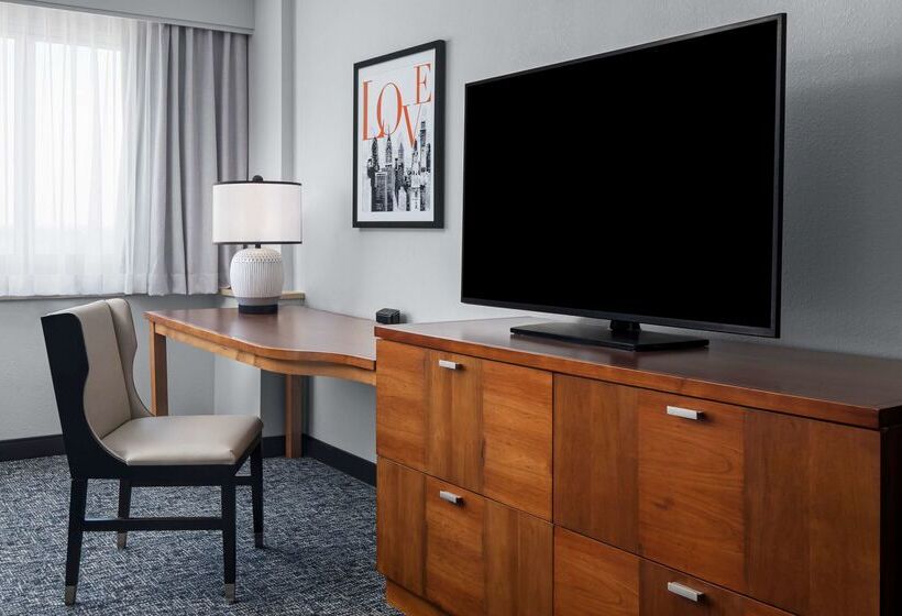 فندق The Alloy King Of Prussia   A Doubletree By Hilton