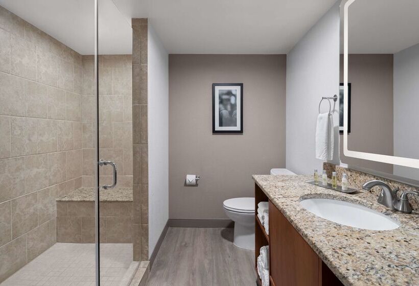 فندق The Alloy King Of Prussia   A Doubletree By Hilton
