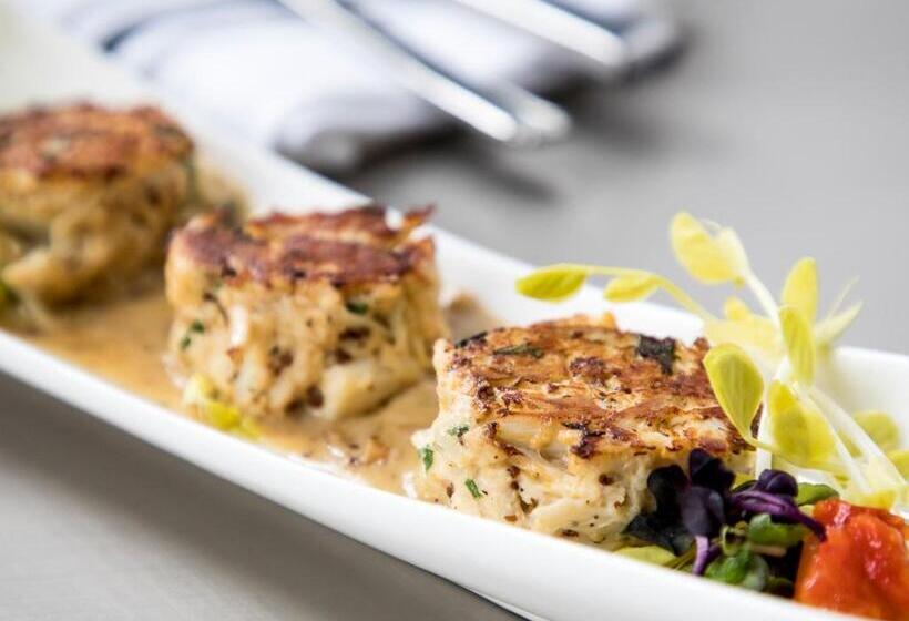 هتل The Vendue, Downtown Art