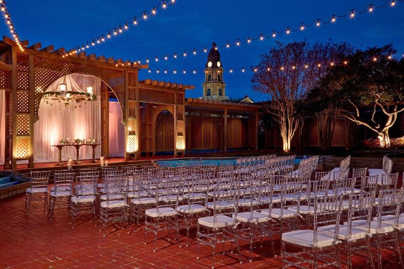 هتل The Worthington Renaissance Fort Worth