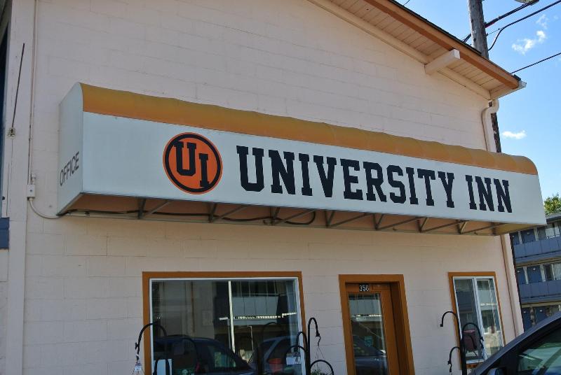 فندق Town House Motor Inn