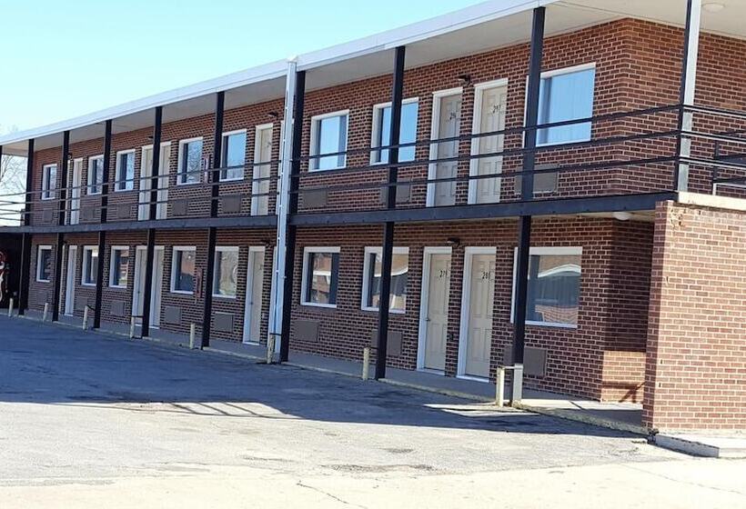 Travelers Lodge Motel Marshall