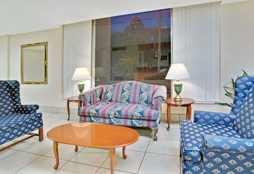 בית מלון כפרי Travelodge Orlando Downtown Centroplex