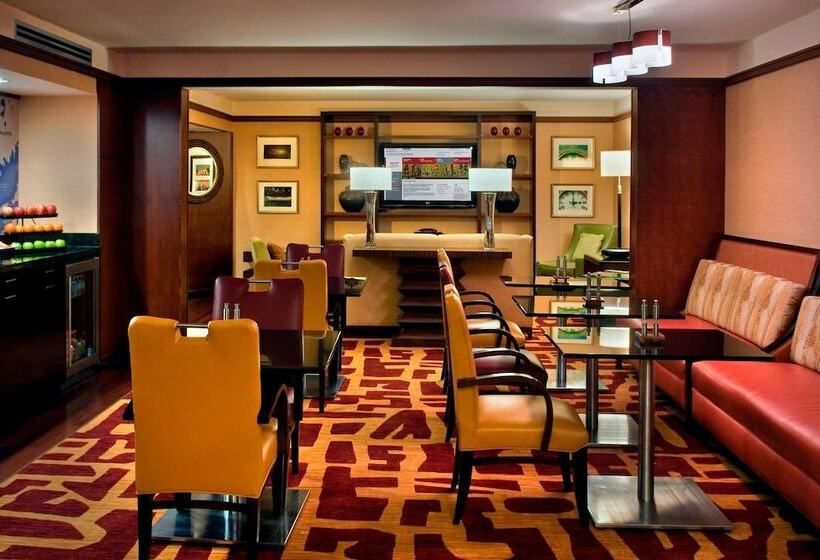 فندق Trumbull Marriott Shelton
