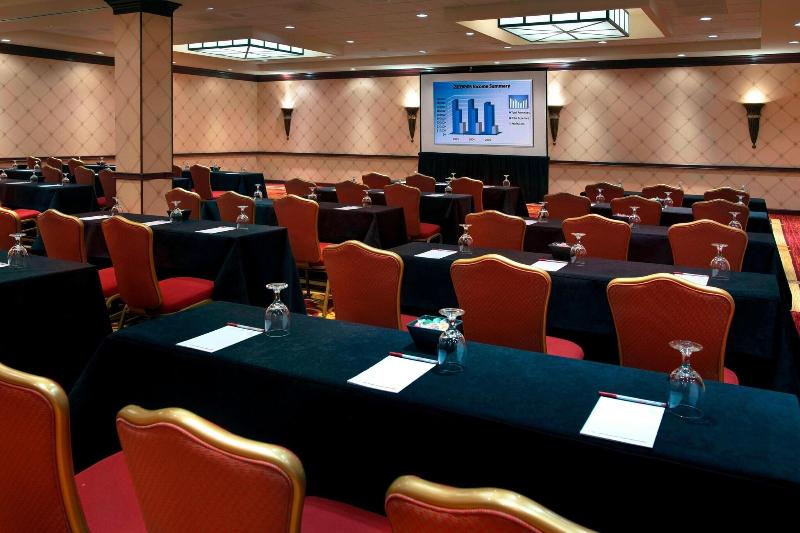 فندق Trumbull Marriott Shelton