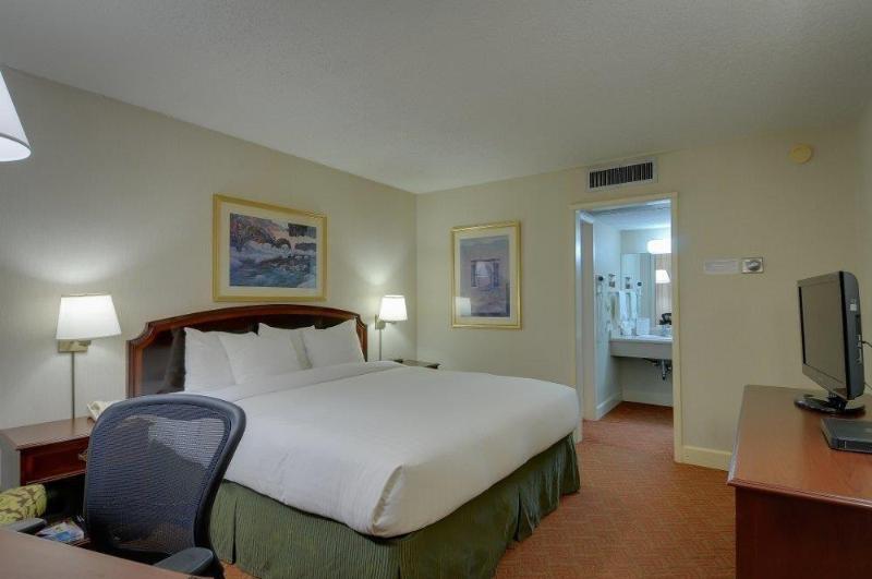 هتل Vagabond Inn Executive San Francisco Airport