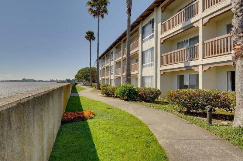 هتل Vagabond Inn Executive San Francisco Airport
