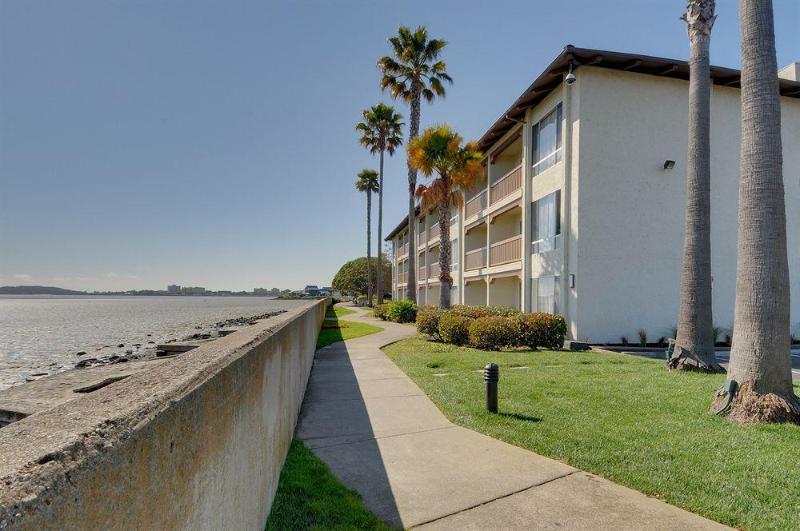 هتل Vagabond Inn Executive San Francisco Airport