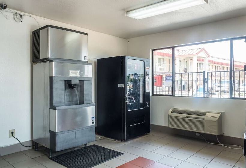 Motel 6mesquite, Tx  Rodeo  Convention Ctr