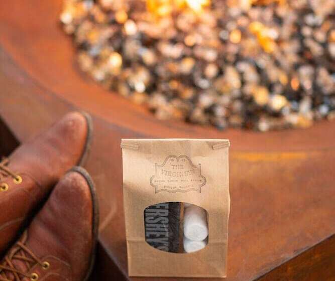 فندق على الطريق The Virginian Lodge