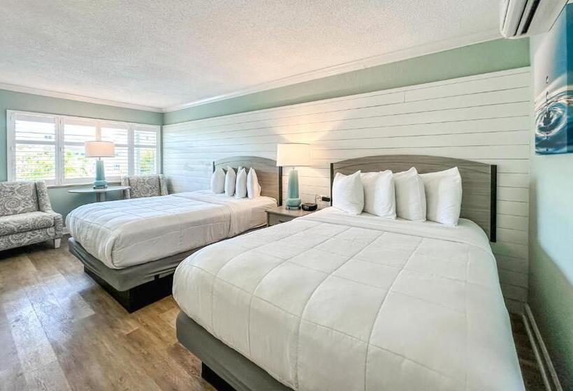 Thunderbird Beach Resort