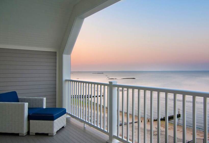 Water's Edge Resort & Spa