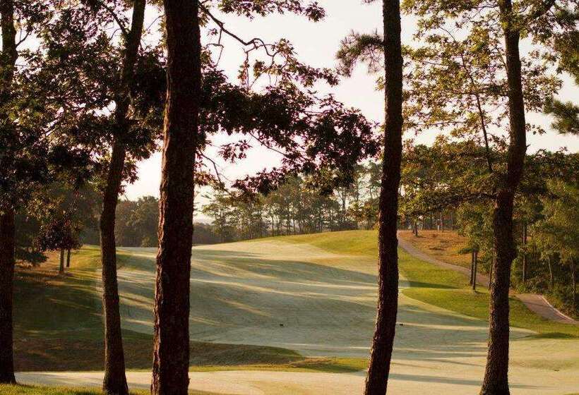 Wequassett Resort And Golf Club