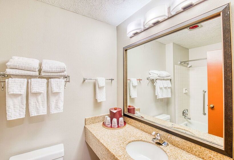 Отель Best Western Green Valley Inn