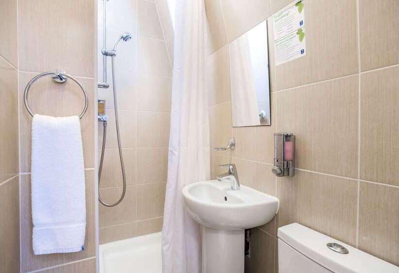 בית מלון כפרי Comfort Inn Westminster