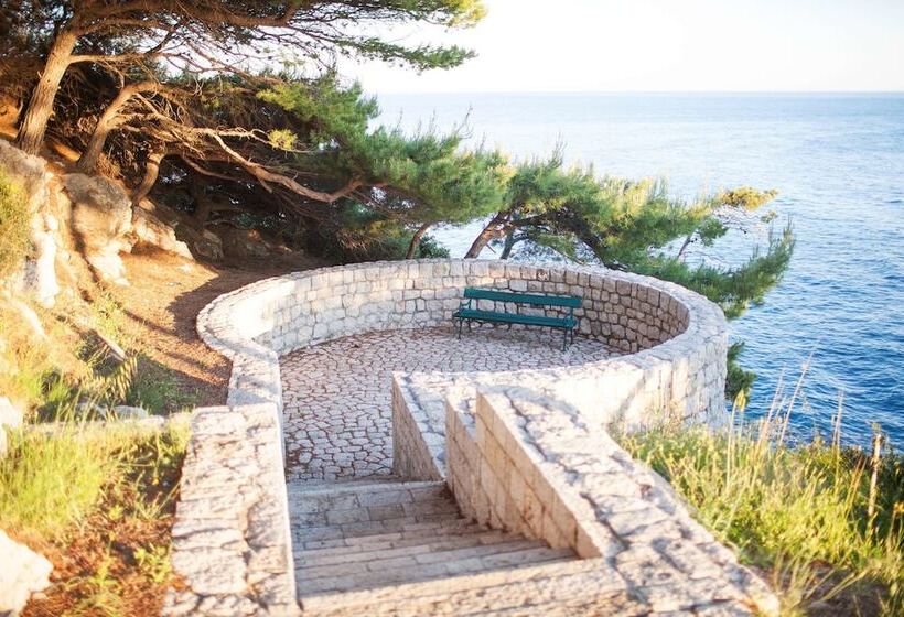 בית מלון כפרי Dubrovnik Palace