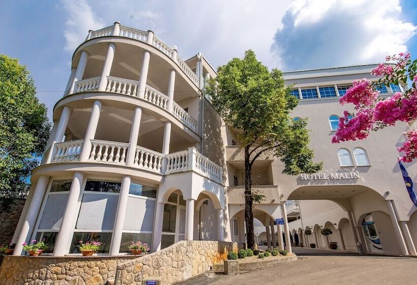 هتل Malin